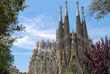 1722947332_350_BAR_Sagrada Família_©-Pixabay-552084.jpg